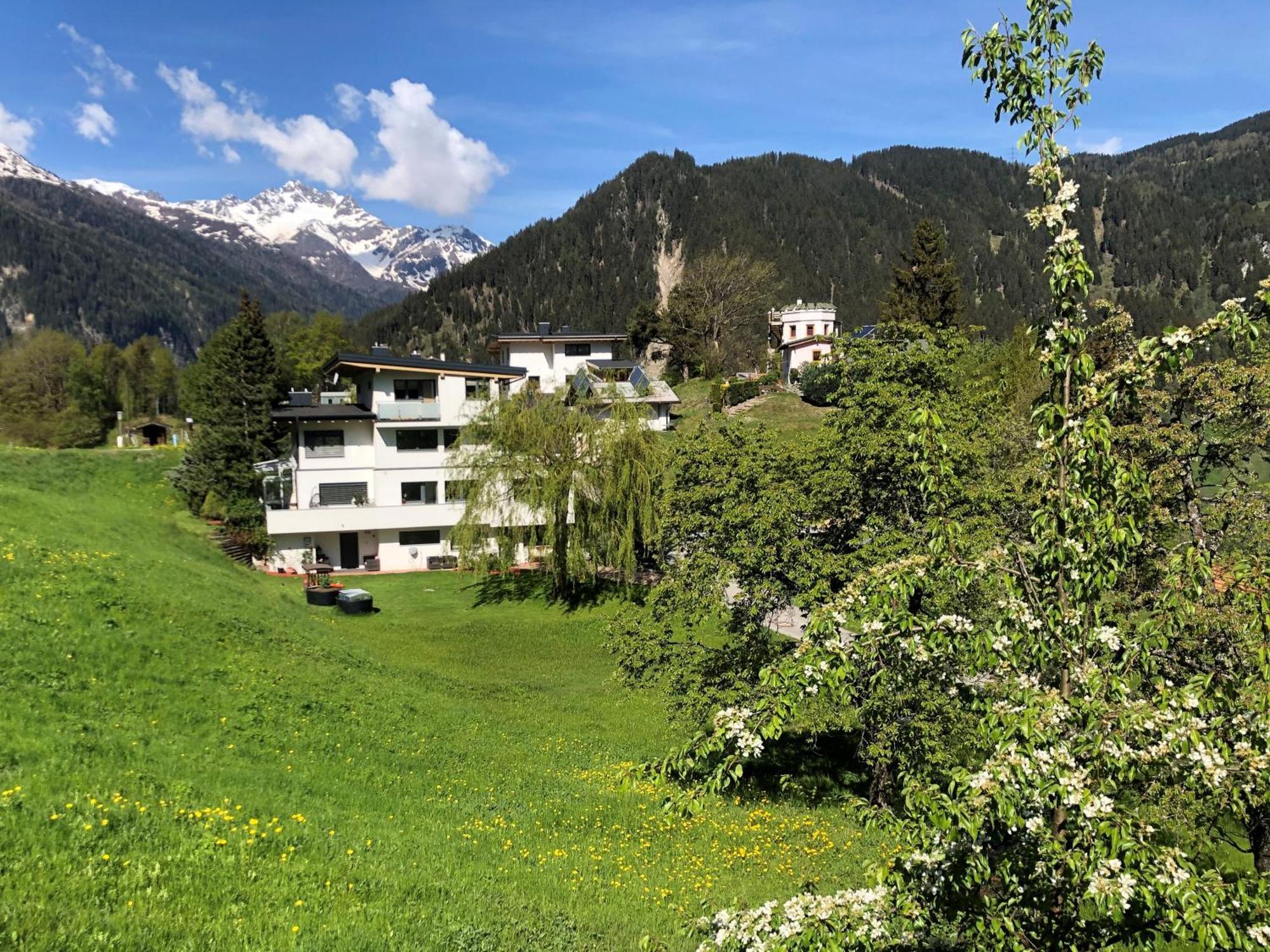 Apartamento Haus Schmid Tobadill Exterior foto